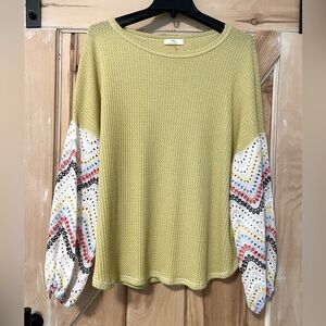 Hummingbird Thermal Top Crochet Sleeves